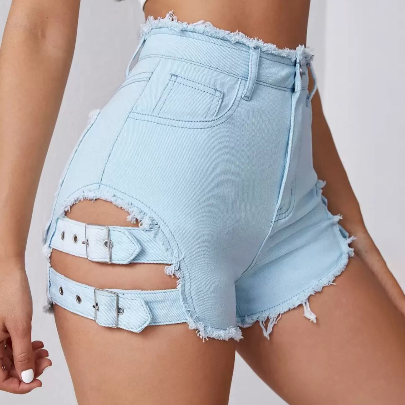 Streetwear Brand Shorts - Damen High-Waist Denim-Shorts mit Distressed-Saum, Sommer-Casual-Streetwear,